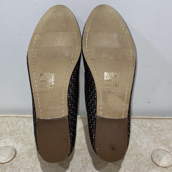 J. Crew Jacquard Tassel Slip On Loafer Like New Size 8 - Picture 7 of 10